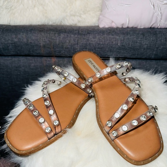 Steve Madden Clear Faux Crystal Flat Sandals✨ - Picture 7 of 8